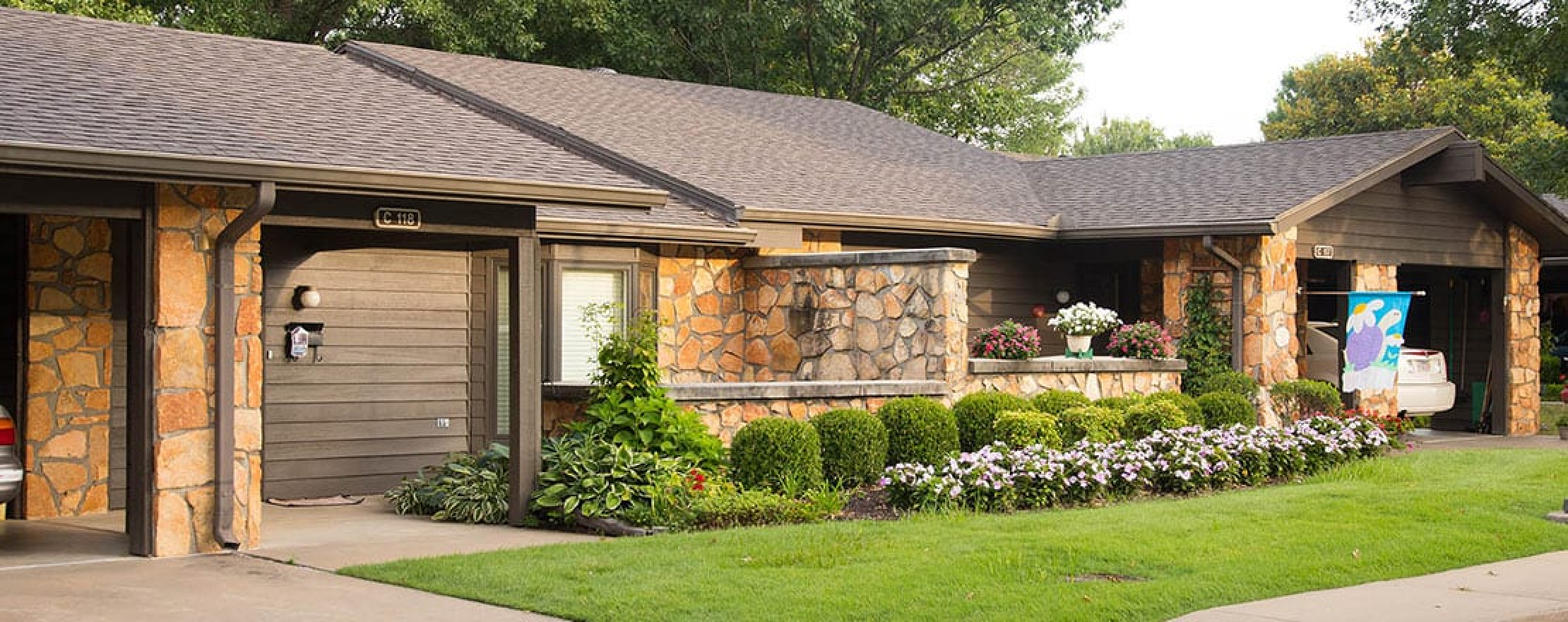 Cottages Butterfield Trail Village
